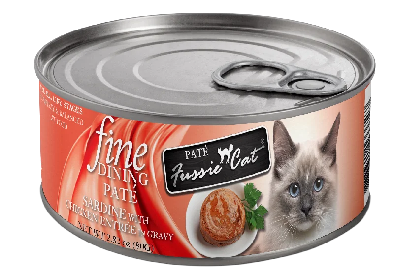 Fussie Cat Fine Dining Pate Sardine with Chicken Entree Wet Cat Food, 2.82oz